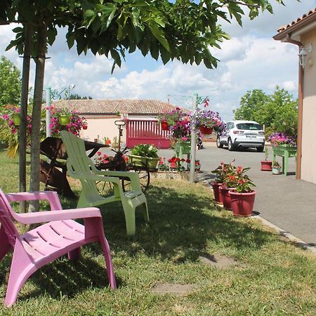 B&B La Garona Saint-Nicolas-de-la-Grave Buitenkant foto