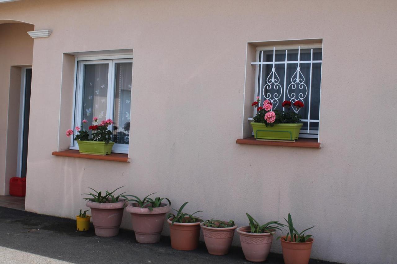 B&B La Garona Saint-Nicolas-de-la-Grave Buitenkant foto